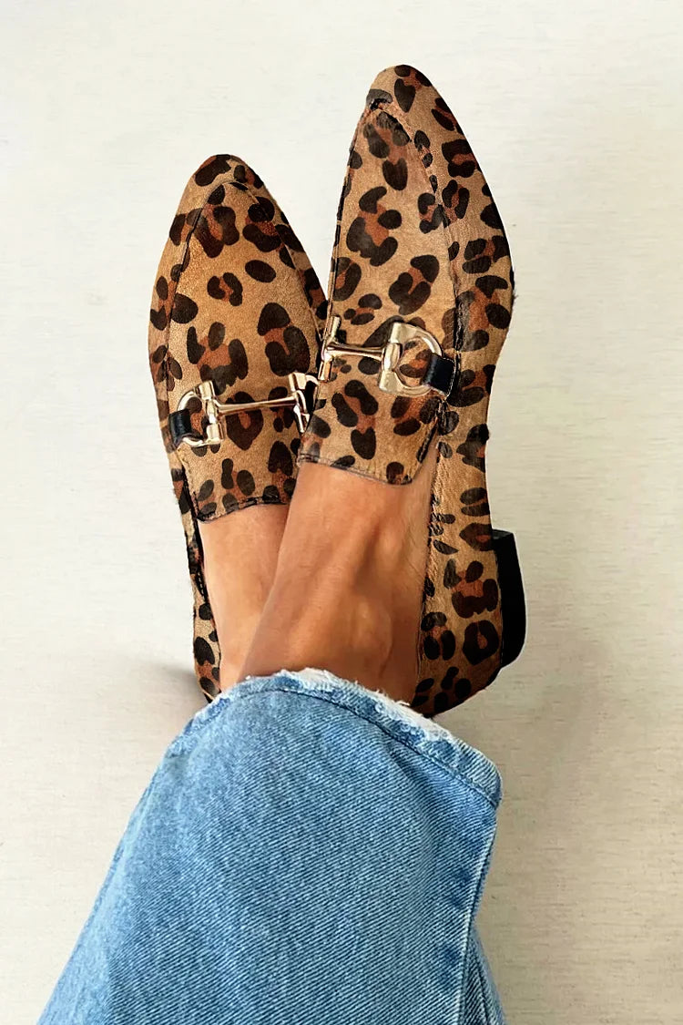 Juul | Stylish Patterned Loafers with Subtle Heels