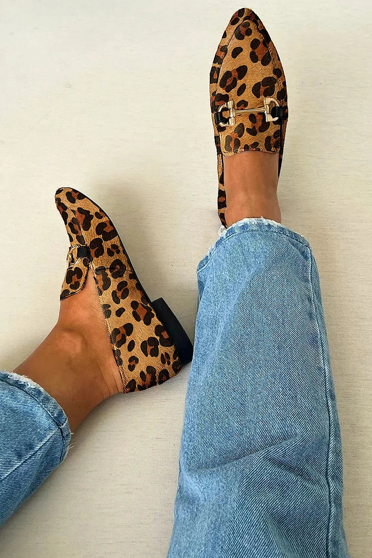 Juul | Stylish Patterned Loafers with Subtle Heels