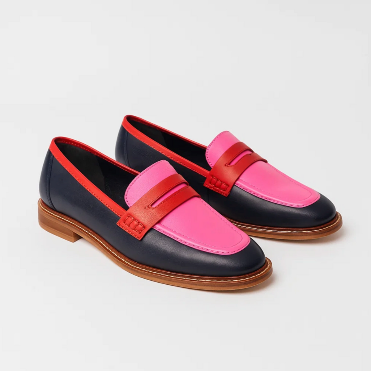 Faius™ | Black Loafers with Vibrant Accents