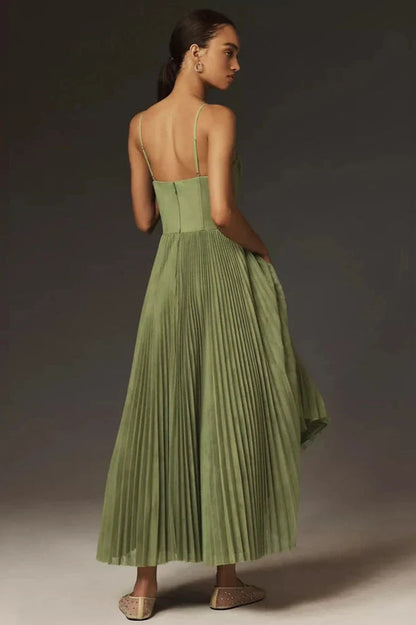 Olivia | Elegant Pleated Dress